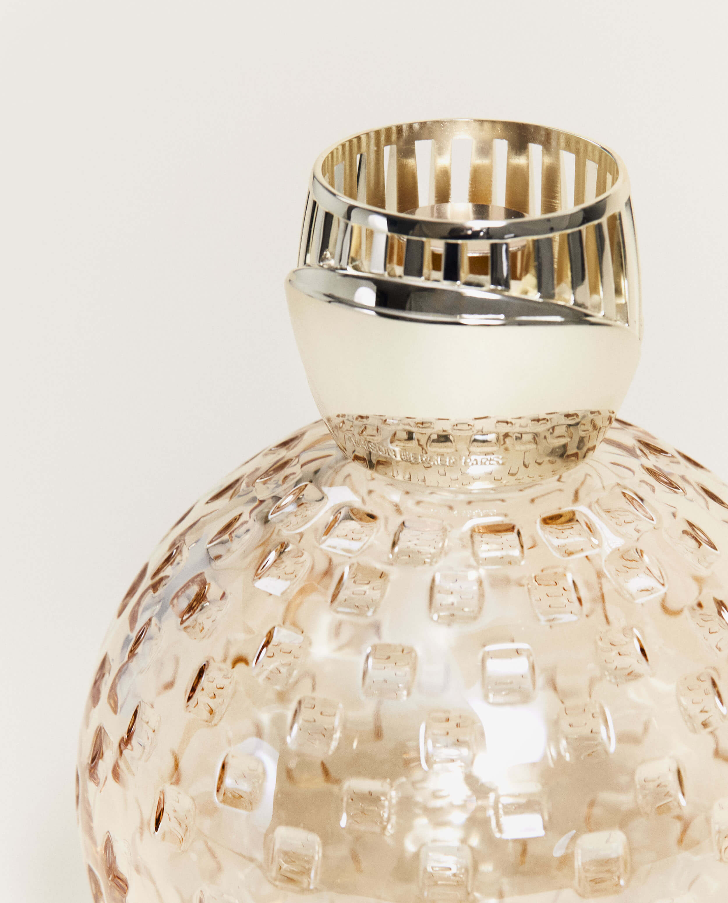 Art Edition Crystal Globe Chestnut Lamp