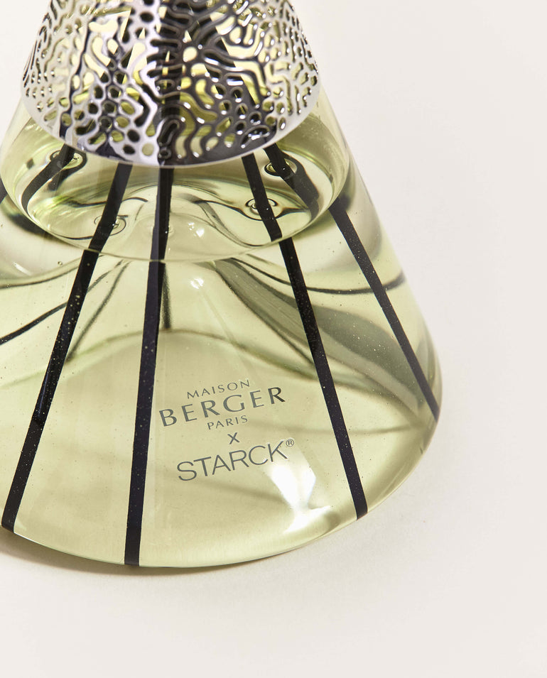 Starck Green Reed Diffuser Gift Set with Peau d’Ailleurs