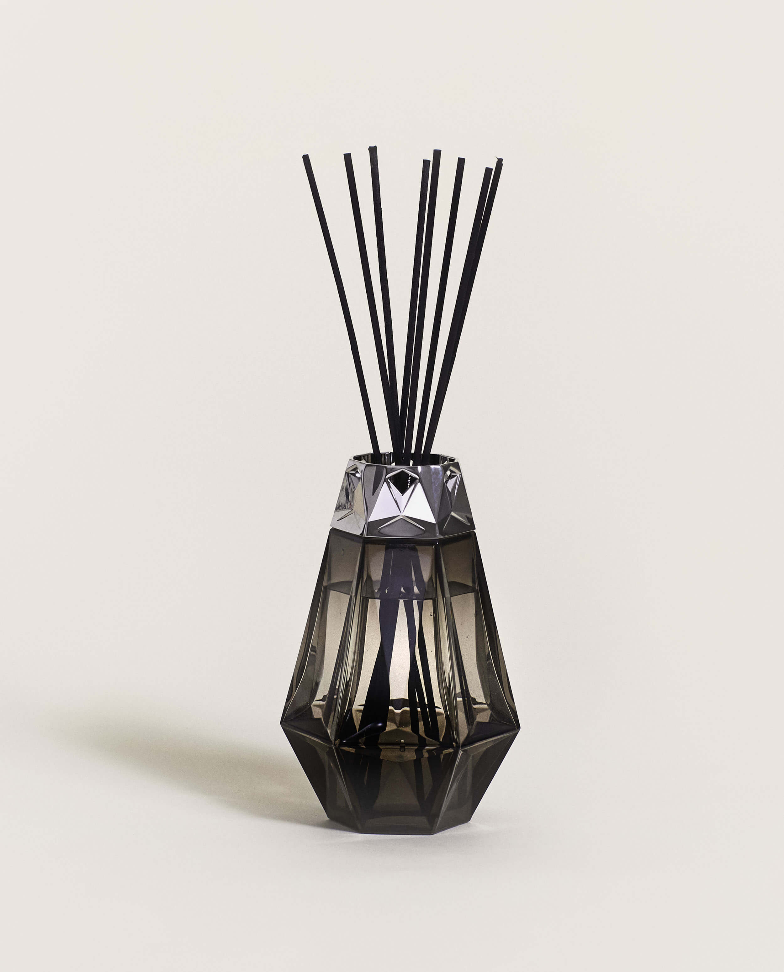 Maison Berger Facette Black Lamp Gift Set with Cotton Caress 250ml for – D  & D Collectibles